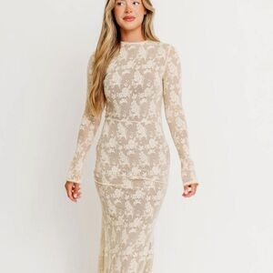 Worth Collective Elegant Cream Lace Dress